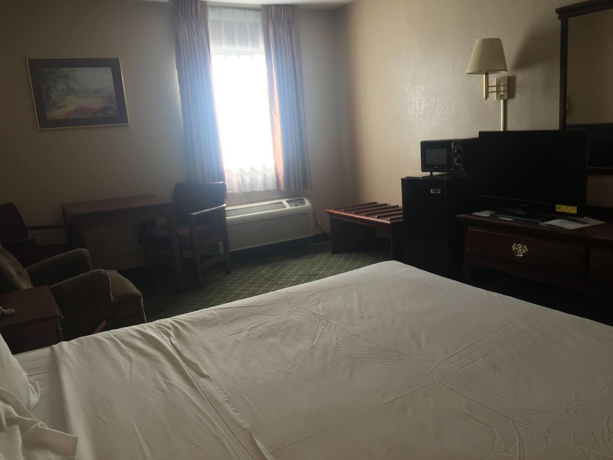 Briarwood Inn - Sparta Zewnętrze zdjęcie