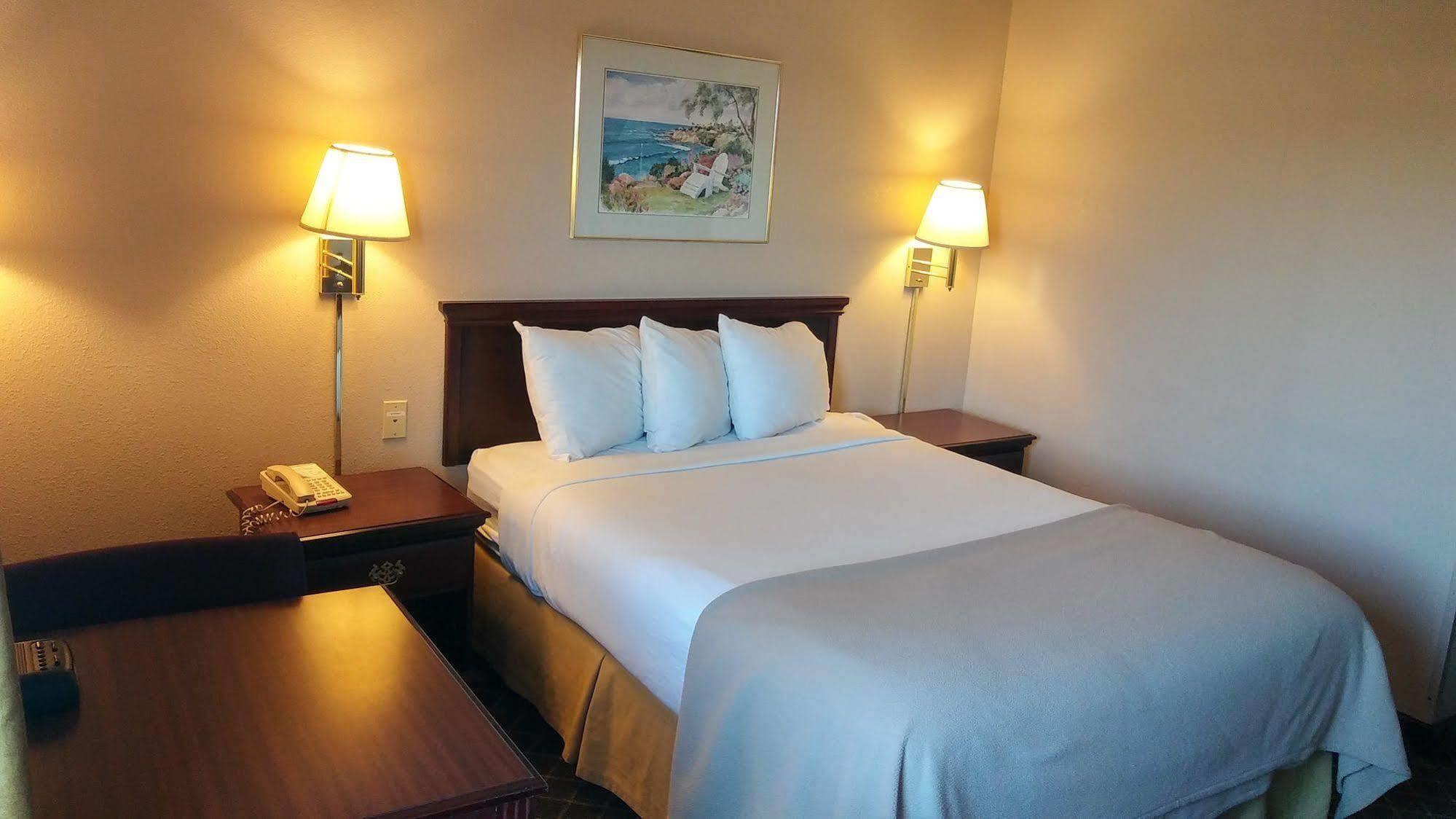 Briarwood Inn - Sparta Zewnętrze zdjęcie