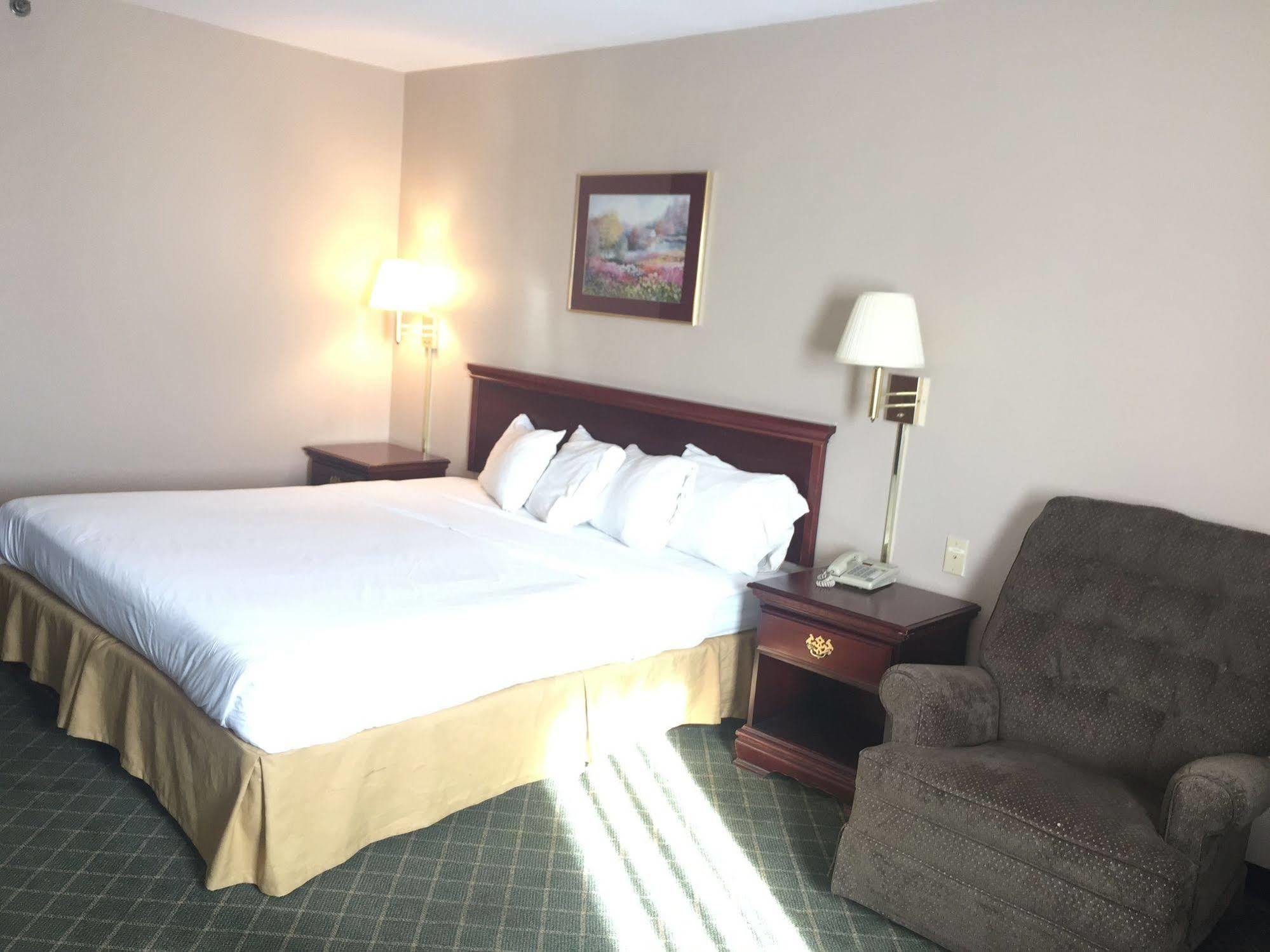 Briarwood Inn - Sparta Zewnętrze zdjęcie
